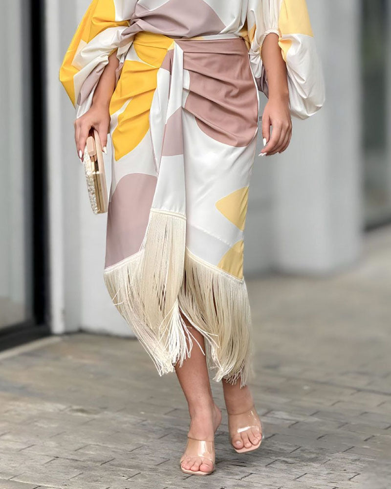 Fashion Print Lantern Sleeve Loose Top & Fringed Hem Skirt Two-Piece Set