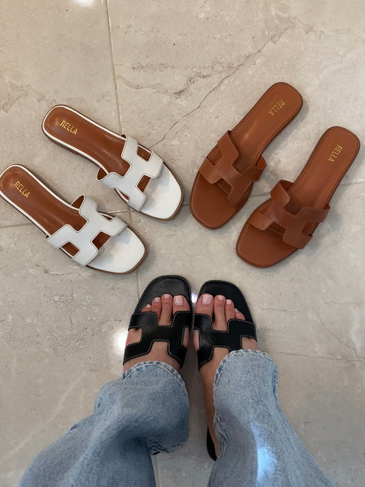 Amandi Slide Sandal