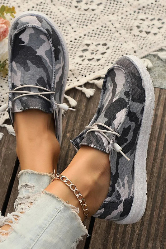 Camouflage Print Round Toe Casual Lace Up Canvas Sneakers