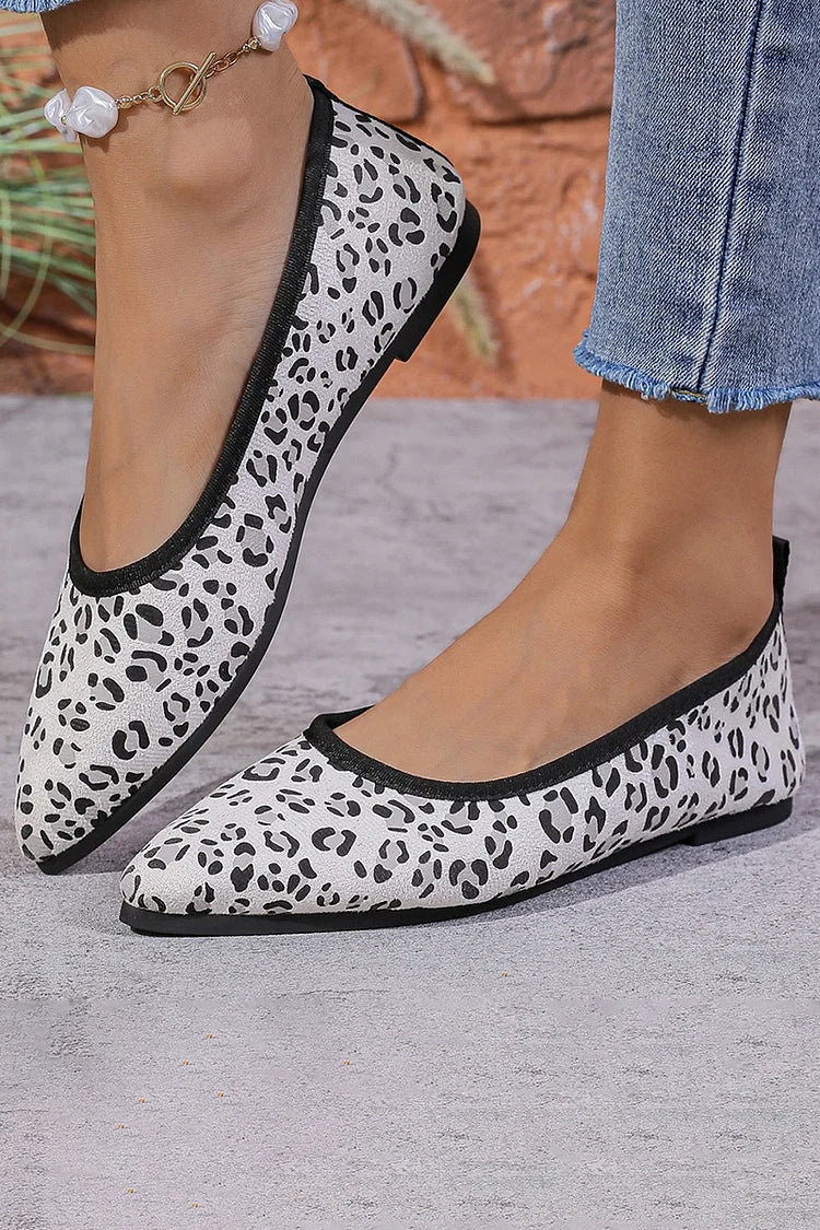 Leopard Print Pointed Toe Contrast Trim Casual Flats