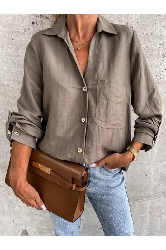 Camicia casual con colletto abbottonato largo 