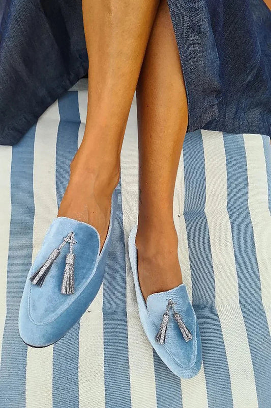 Shiny Tassels Decor Pointy Toe Slip On Loafers