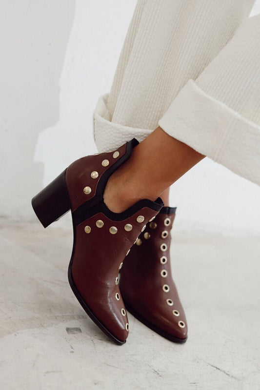 Metal Decor Pointy Toe Chunky Heel Dark Brown Ankle Boots