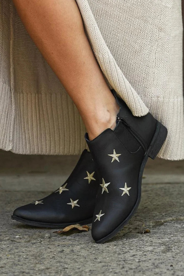 Colorblock Star Pattern Pointed Toe Black Ankle Boots [Pre Order]