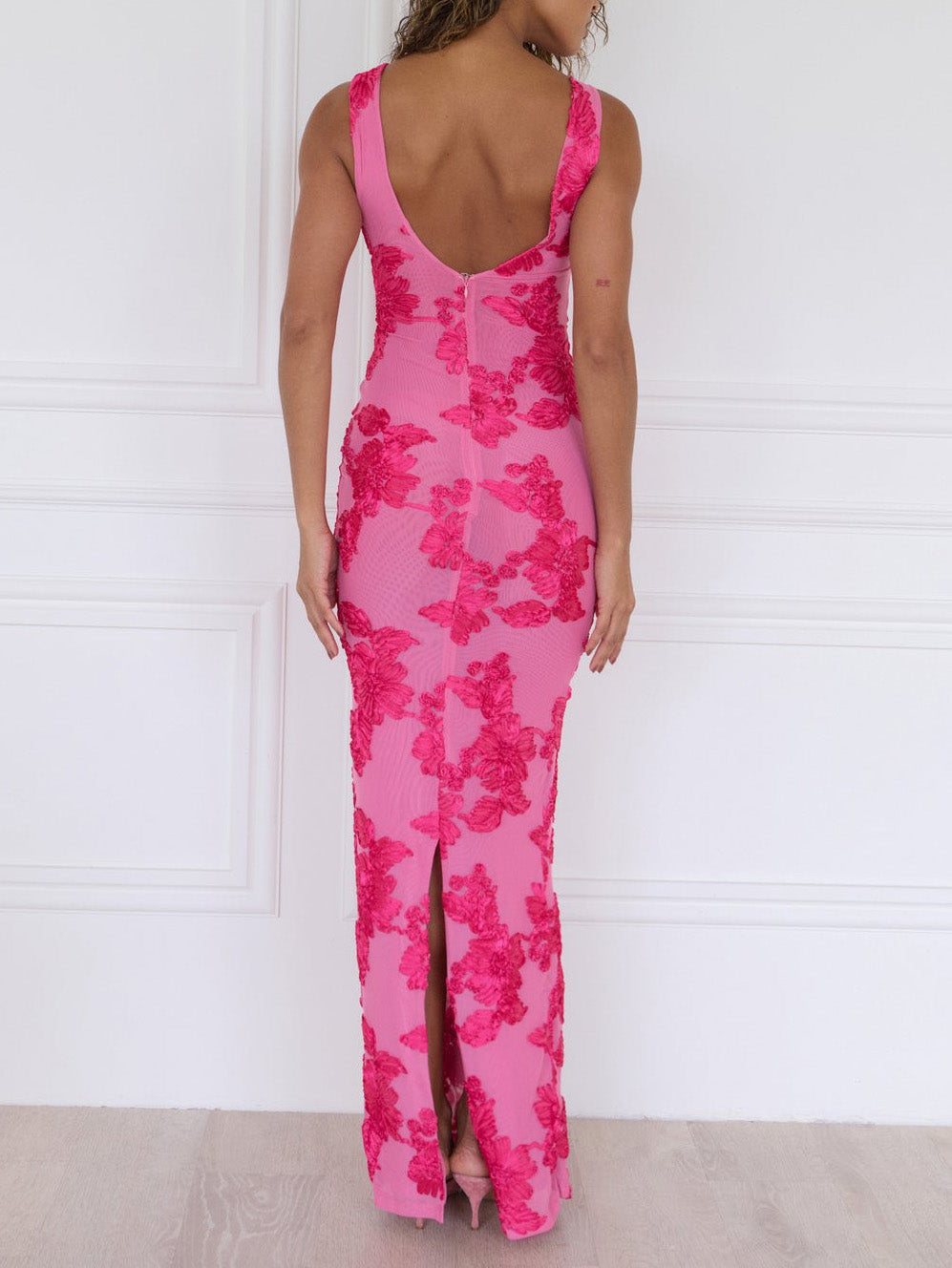 Elegant And Exquisite Floral Hip-hugging Maxi Dress