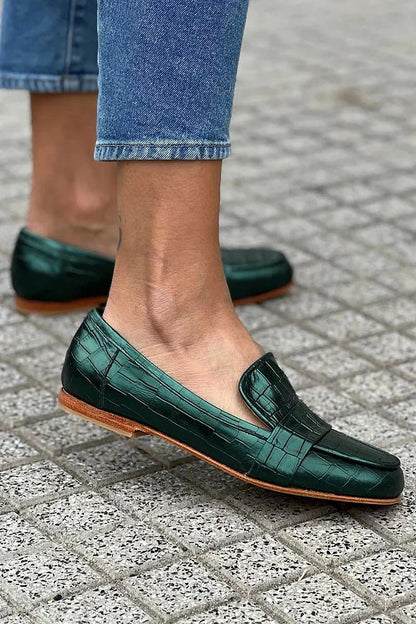 Mocassini verdi slip-on con punta quadrata e motivo scozzese metallizzato lucido 