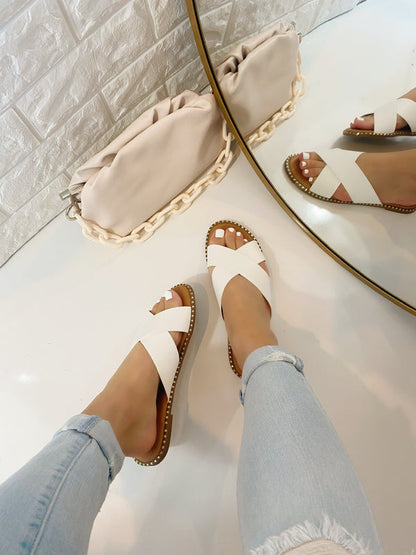 Lara Sandal - White