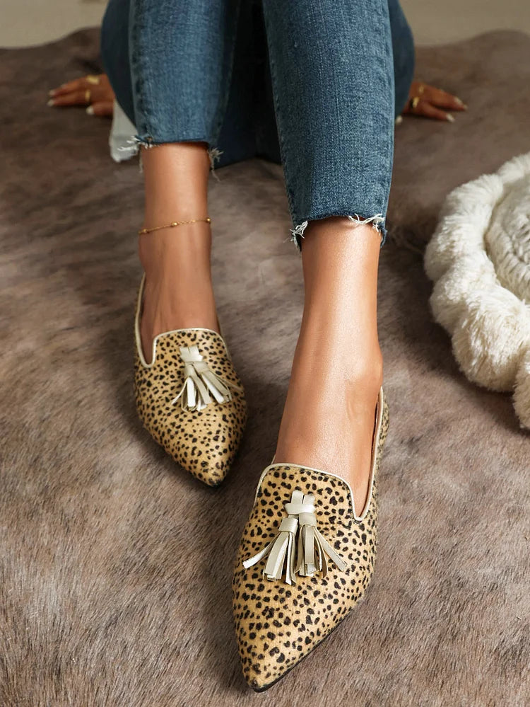 Women's Faux Leather Leopard Prints Tassels Decor Slip-On Pointy Toe Flats