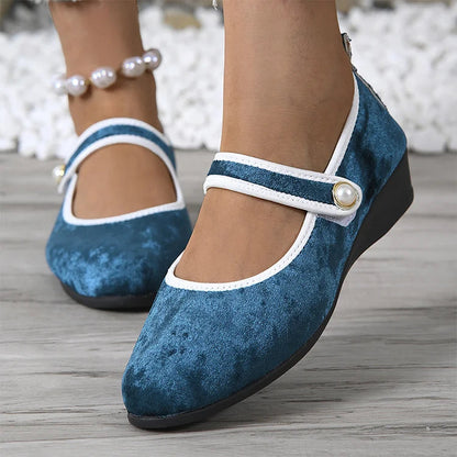 Contrast Trim Instep Strap Buckle Round Toe Velvet Flats