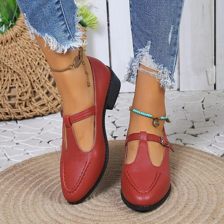 Fashion T-Shape Buckle Round Toe Chunky Mid-Heel Shoes