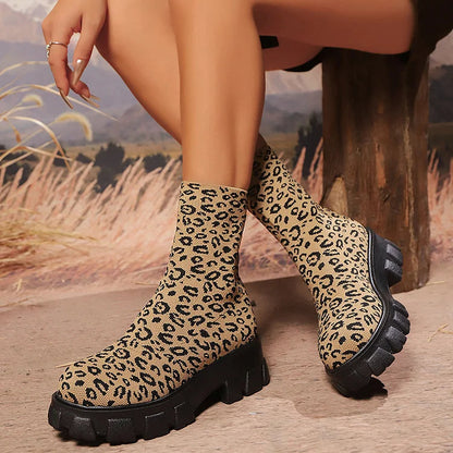 Knitted Leopard Pattern Round Toe Pull On Mid Boots