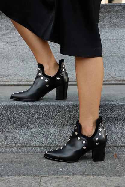 Metal Eyelets Pointed Toe Chunky Heel Black Ankle Boots