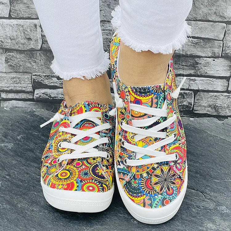 Colorful Round Flowers Print Lace Up Round Toe Casual Shoes