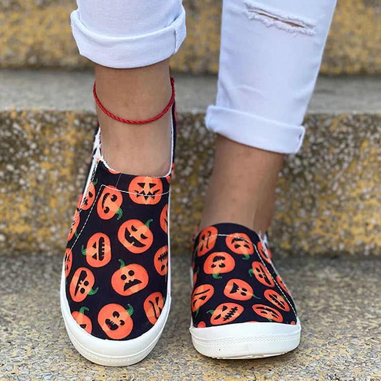 Halloween Pumpkin Skeleton Print Slip On Round Toe Loafers