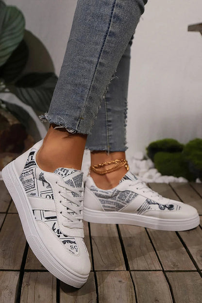 Colorblock Pattern Print Round Toe Lace Up Sneakers