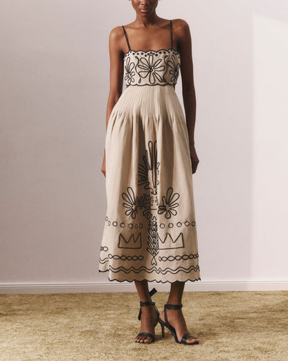 Unique Artistic Embroidery Sleeveless Midi Dress