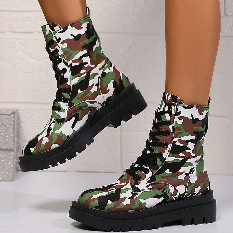 Camouflage Print Round Toe Chunky Heel Lace Up Mid Boots