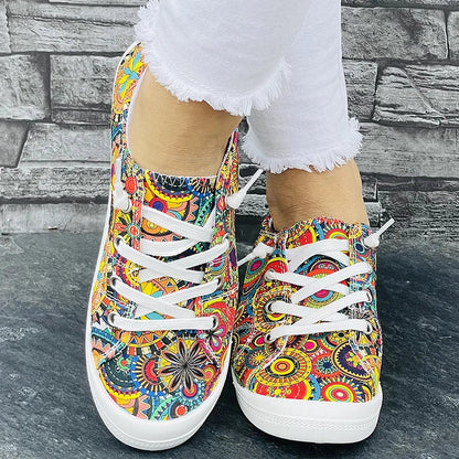 Colorful Round Flowers Print Lace Up Round Toe Casual Shoes