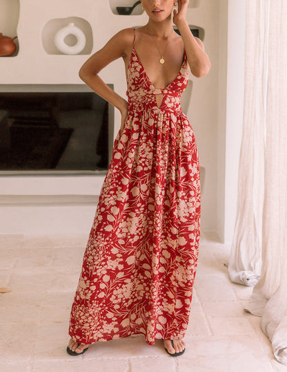 Vestido largo con escote pronunciado y estampado floral rojo 