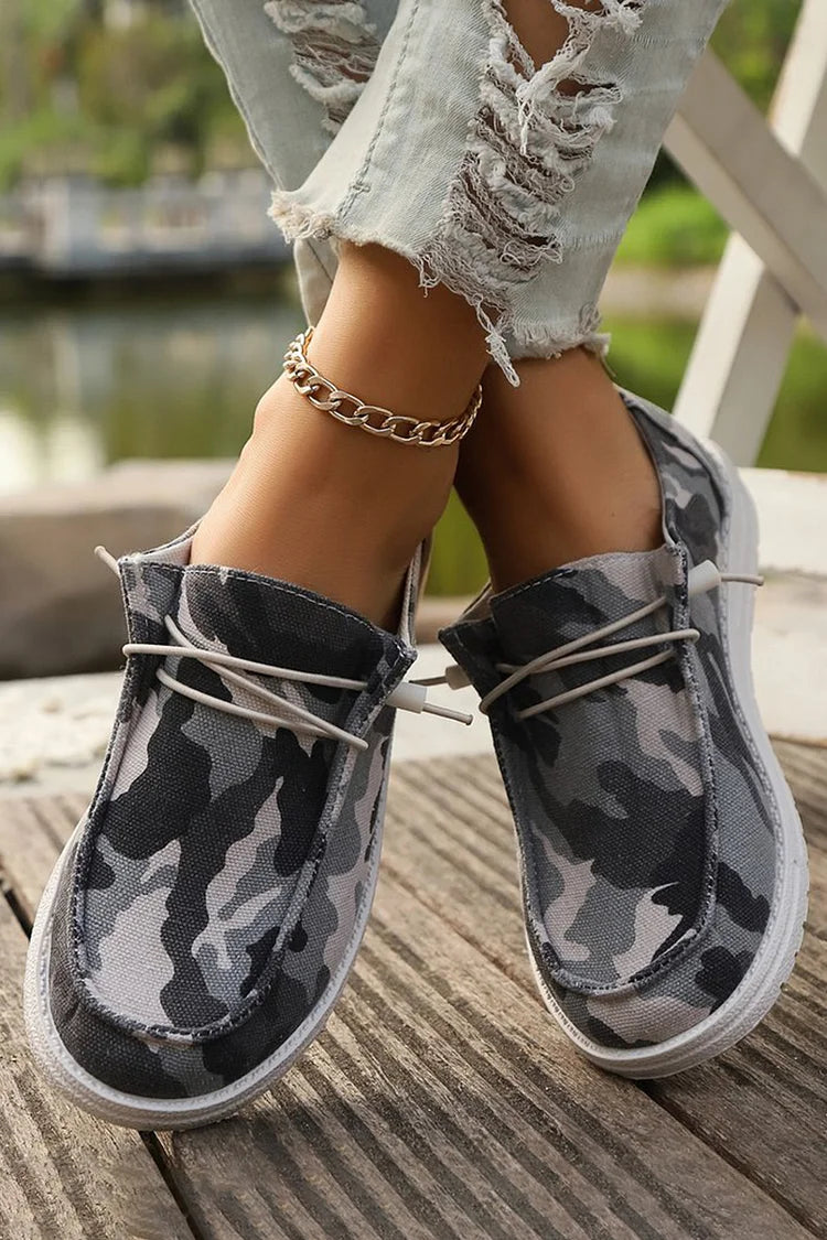 Camouflage Print Round Toe Casual Lace Up Canvas Sneakers