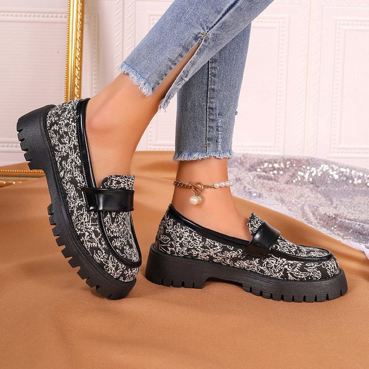 Allover Print Patchwork Round Toe Platform Muffin Loafers