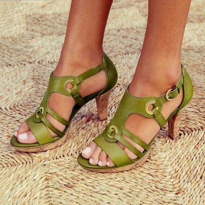 O-Ring Studded Strappy Peep Toe Solid Color Chunky Heels