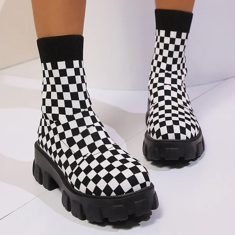 Knitted Checkerboard Pattern Round Toe Chunky Heel Ankle Boots