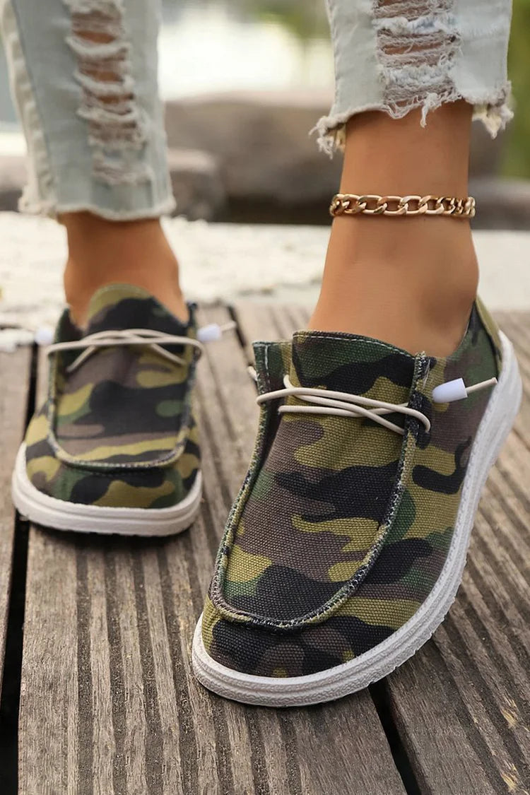 Canvas Round Toe Camouflage Print Casual Lace Up Sneakers