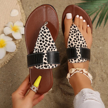 Cow Pattern Print Patchwork Flip Flops Round Toe Slippers