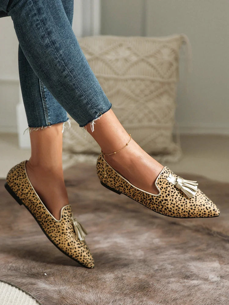 Women's Faux Leather Leopard Prints Tassels Decor Slip-On Pointy Toe Flats