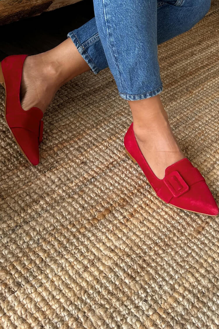 Pointy Toe Buckled Suede Flats