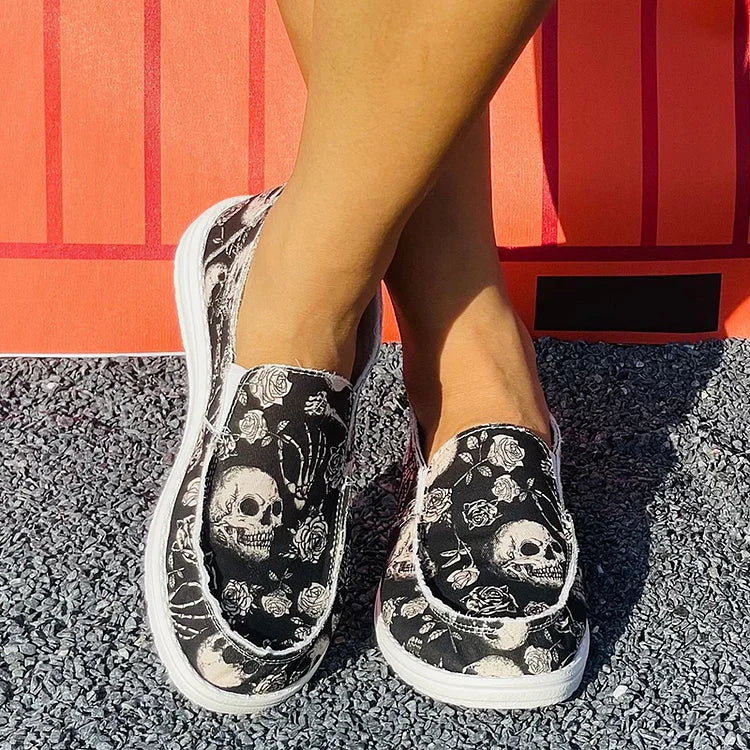 Halloween Dark Floral Skull Print Round Toe Slip On Loafers