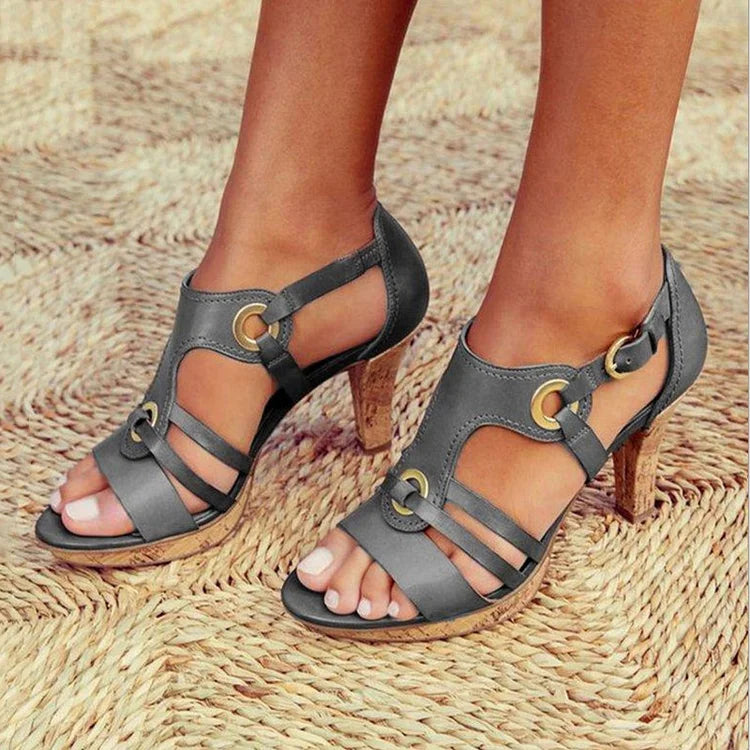 O-Ring Studded Strappy Peep Toe Solid Color Chunky Heels