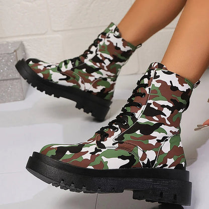 Camouflage Print Round Toe Chunky Heel Lace Up Mid Boots