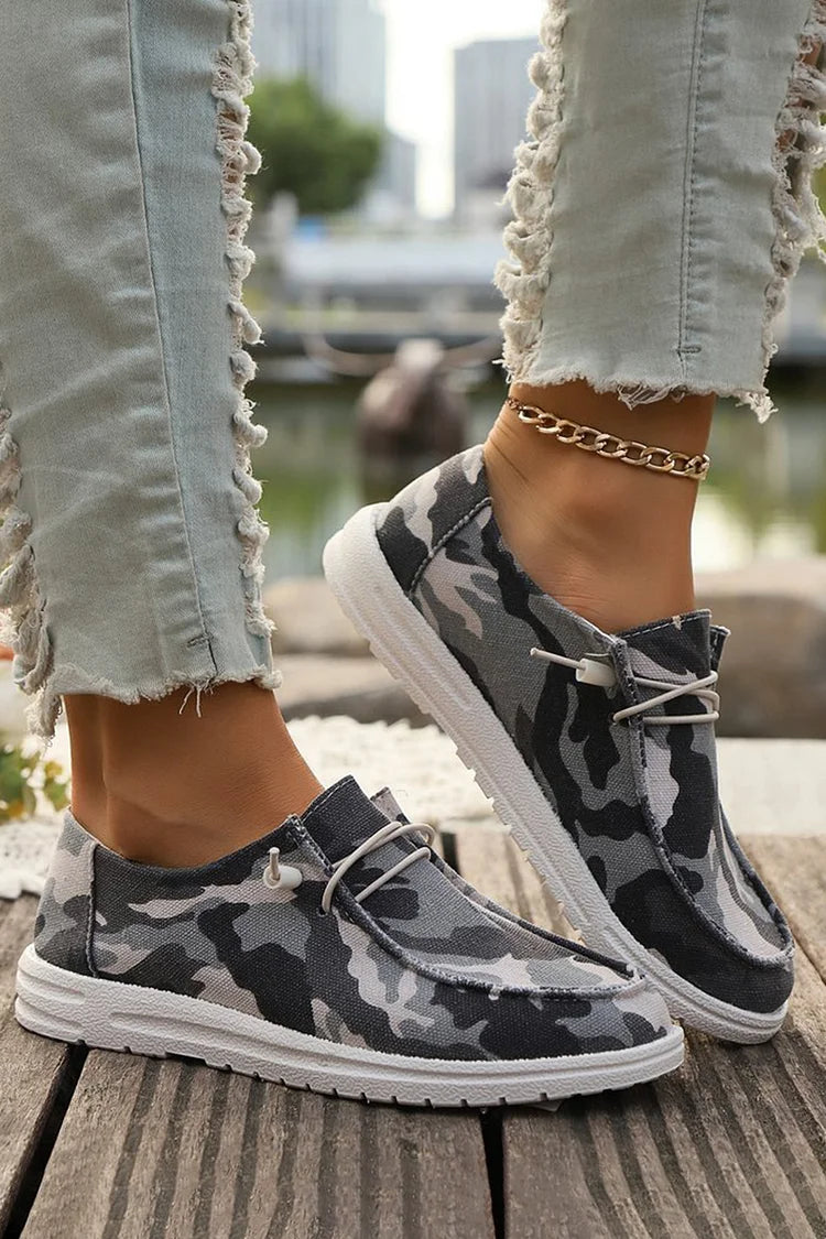 Camouflage Print Round Toe Casual Lace Up Canvas Sneakers