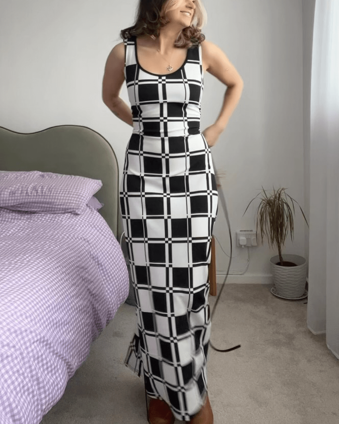 V Neck Sleeveless Long Dress Black White Checkered Flag Beach Maxi Dress