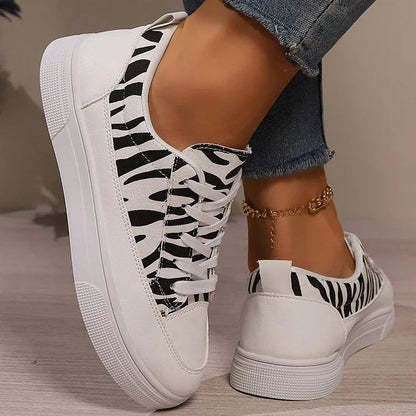 Zebra Print Patchwork Round Toe Casual Lace Up Sneakers