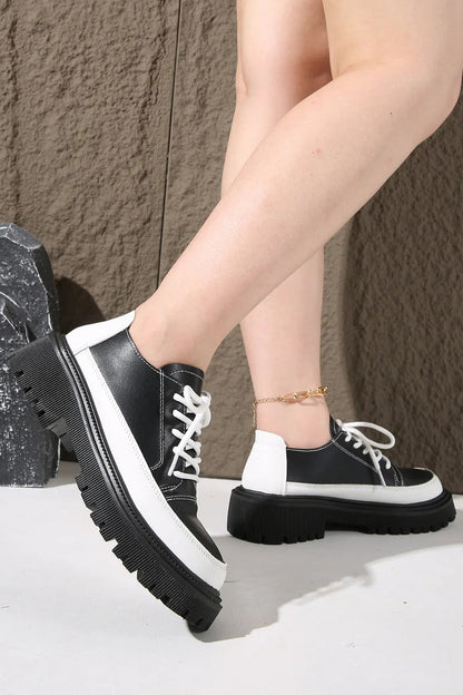 Colorblock Round Toe Chunky Heel Lace Up Casual Sneakers