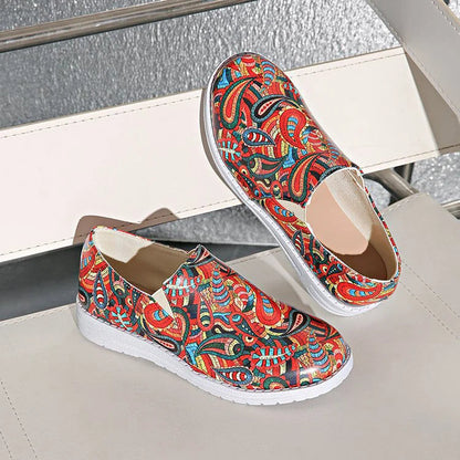 Multicolor Tribal Pattern Print Round Toe Slip On Loafers