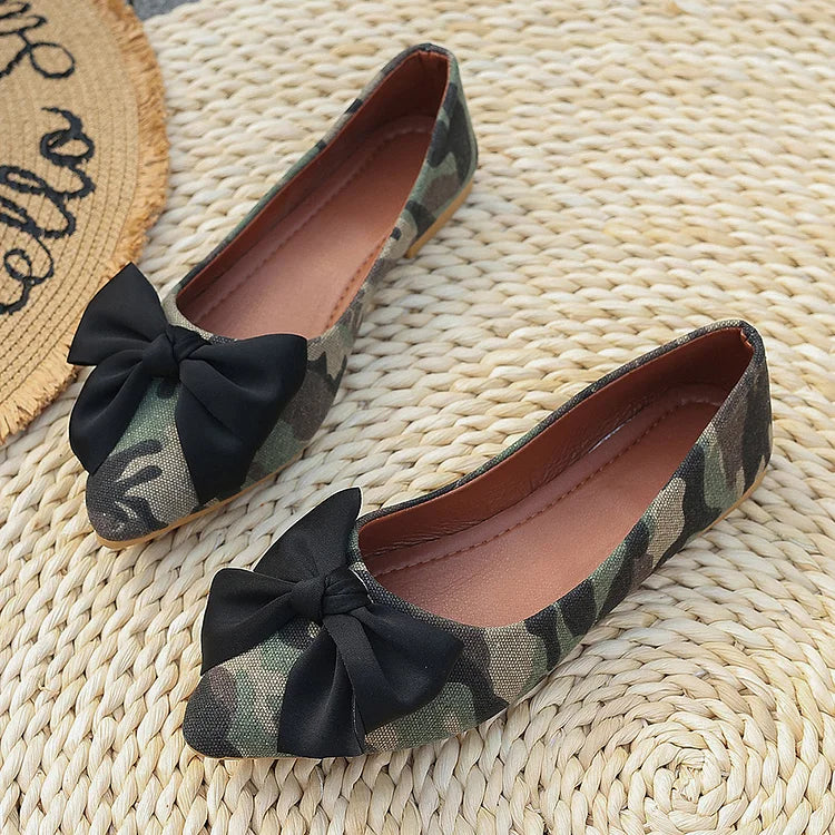 Bow Decor Camouflage Print Pointed Toe Slip On Flats