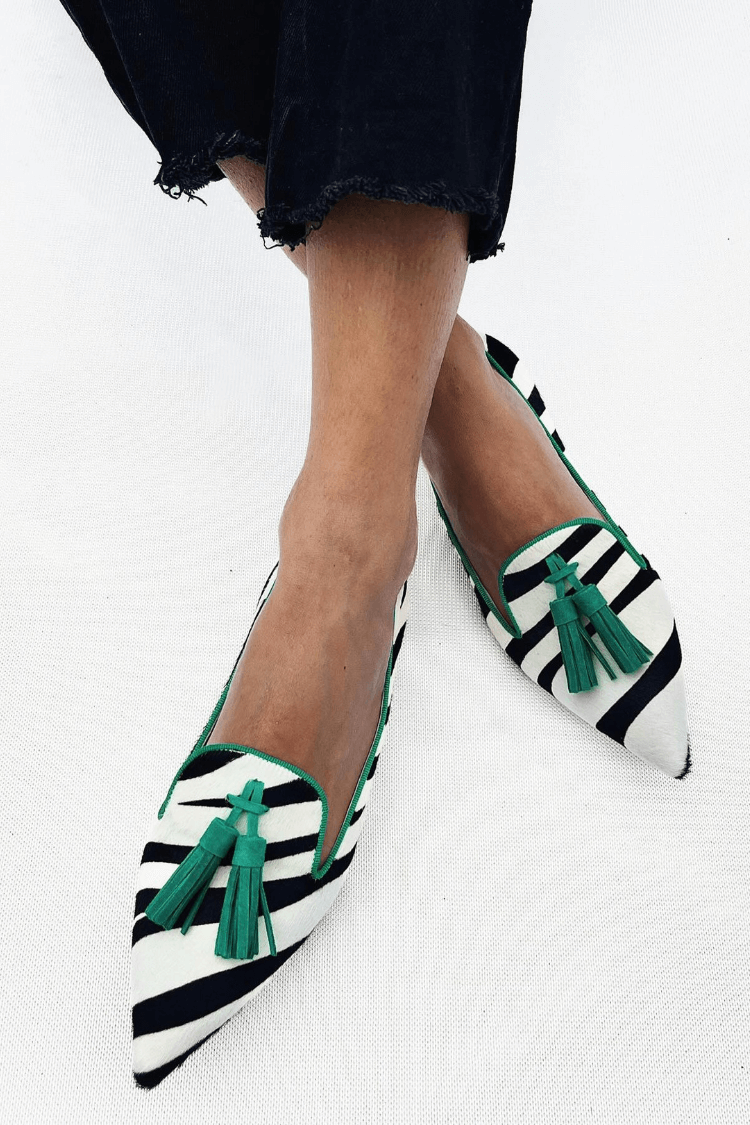 Stripe Contrast Color Pointy Toe Casual Flats