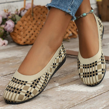 Color Matching Geo Plaid Print Round Toe Slip On Casual Lightweight Flats