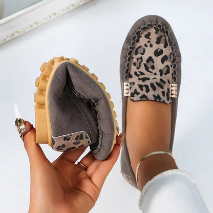 Leopard Print Patchwork Metal Decor Stitch Round Toe Loafers