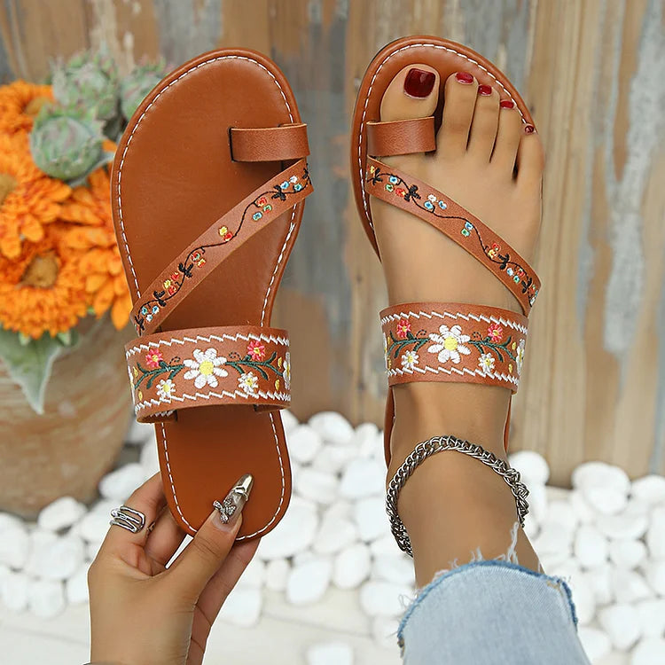 Casual Vacation Floral Embroidery Seam Toe Ring Slippers