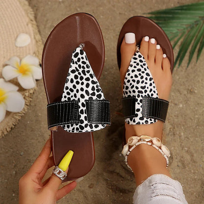 Cow Pattern Print Patchwork Flip Flops Round Toe Slippers