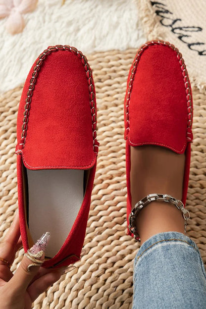 Stitch Detail Solid Color Round Toe Slip On Loafers