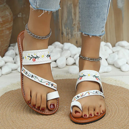 Casual Vacation Floral Embroidery Seam Toe Ring Slippers