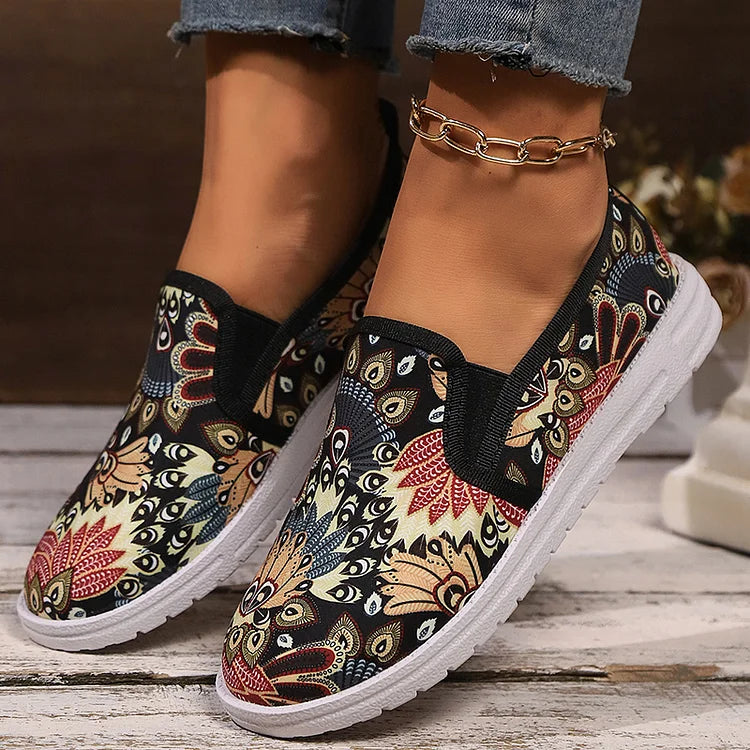 Halloween Skull Rose Peacock Feather Graffiti Print Slip On Round Toe Loafers